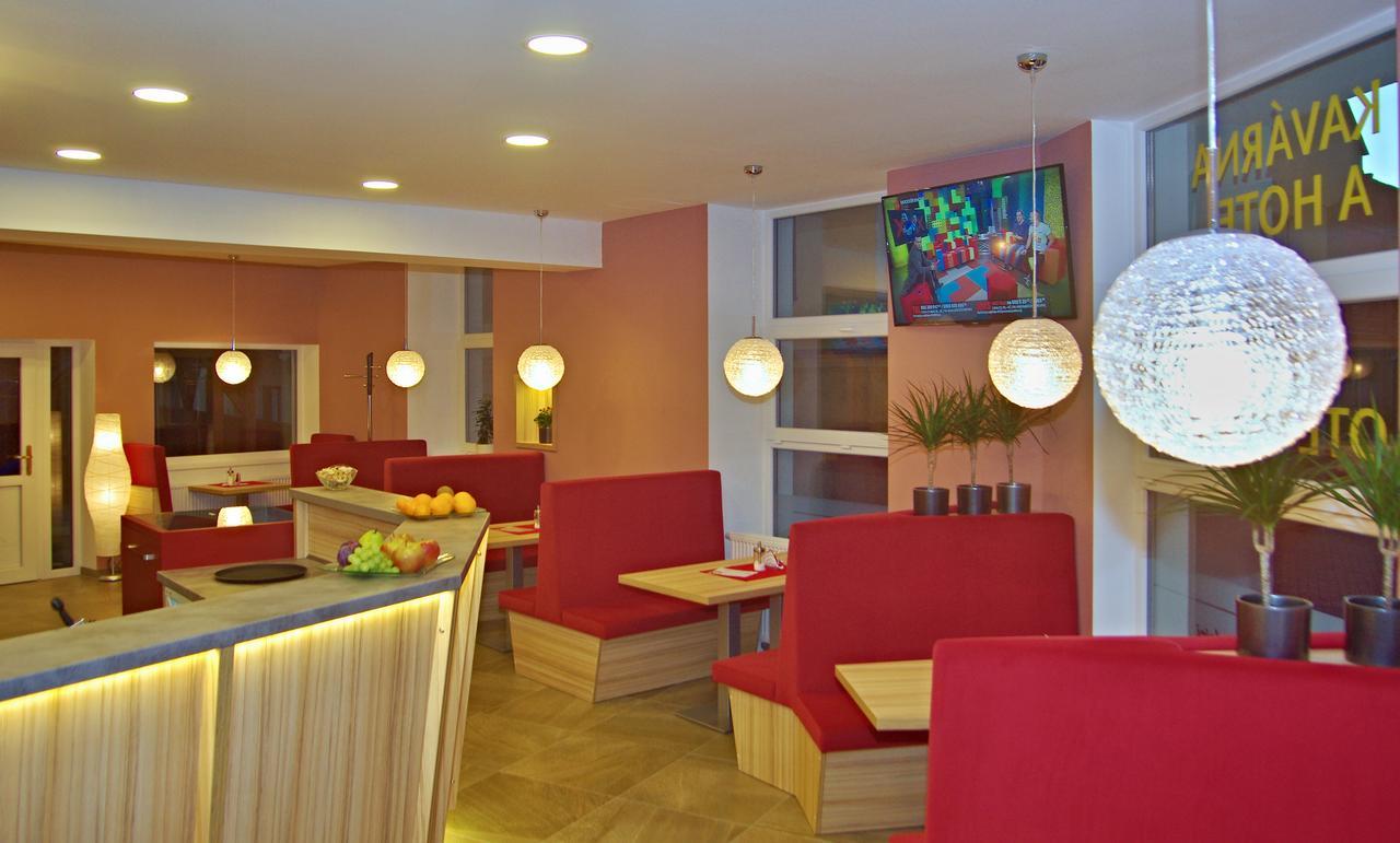 Hotel Pod Radnici Sumperk ภายนอก รูปภาพ