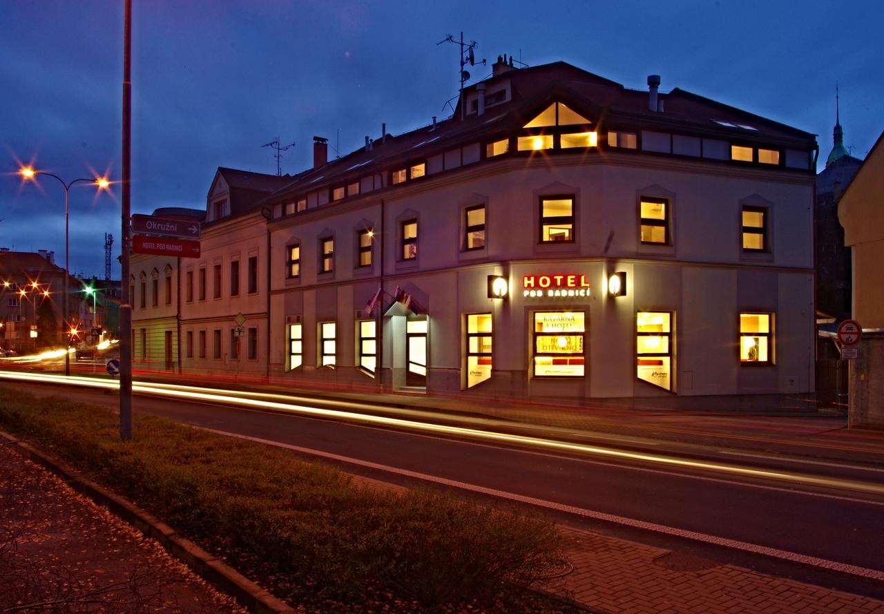 Hotel Pod Radnici Sumperk ภายนอก รูปภาพ