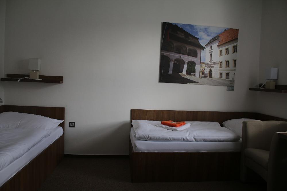 Hotel Pod Radnici Sumperk ภายนอก รูปภาพ